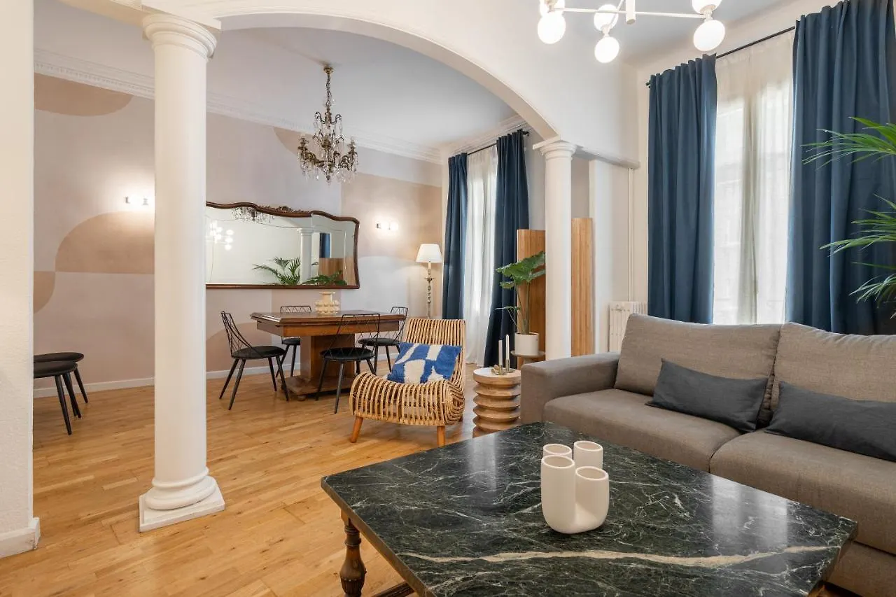 Balmes Apartment By Olala Homes Barcelona
